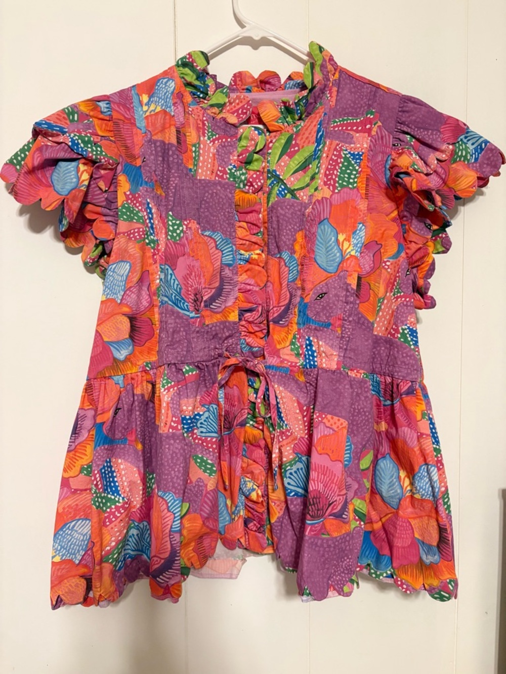 Marie by Victoria Dunn Floral Scalloped Ruffled Sleeve Button Down Top